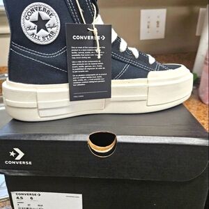 Chuck Taylor's platform style